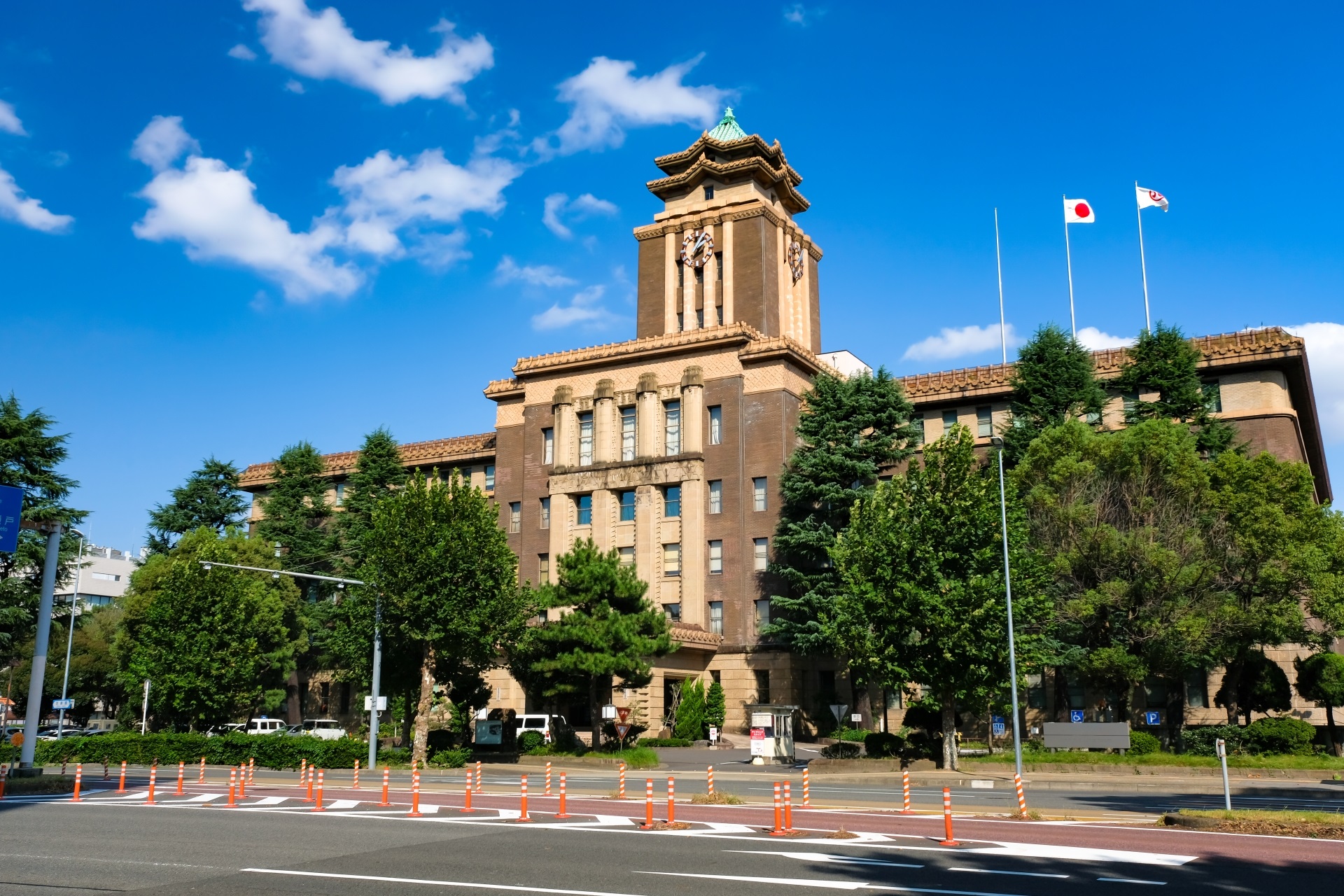 名古屋市役所の外観と給湯器交換対応エリア