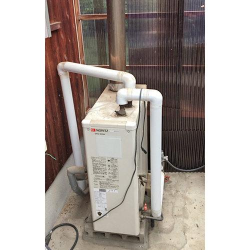 ノーリツ製石油給湯器 OTX-306SAYV への交換後の写真。ナショナル製から交換。
